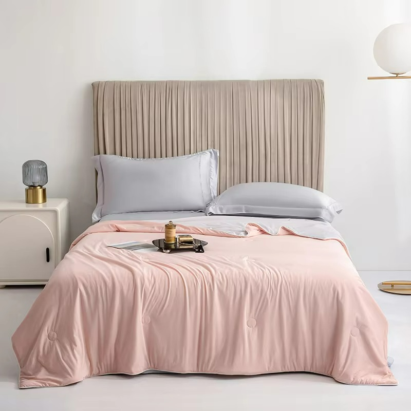Couette Rafraîchissante Été Double Face - Tissu Froid et Confort Optimal