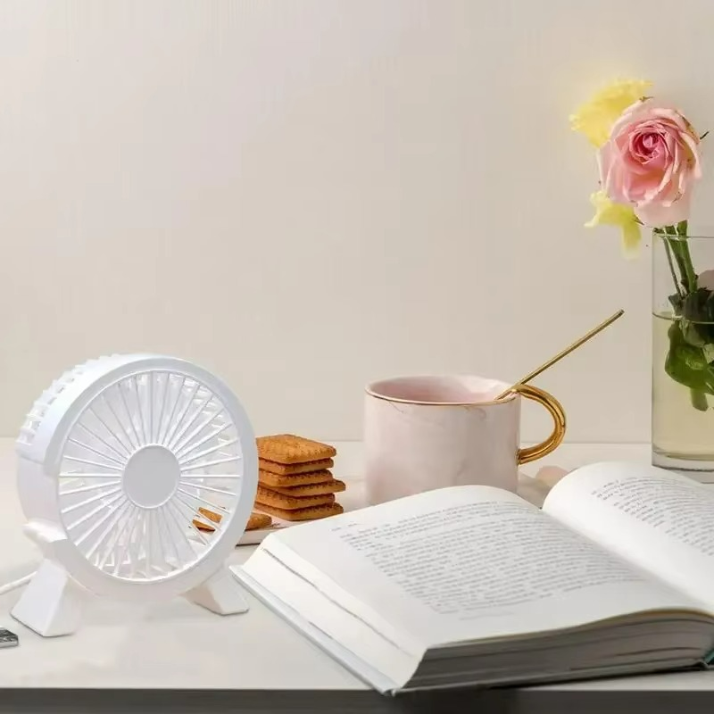 Ventilateur Électrique Portable USB - Refroidissement Silencieux et Compact
