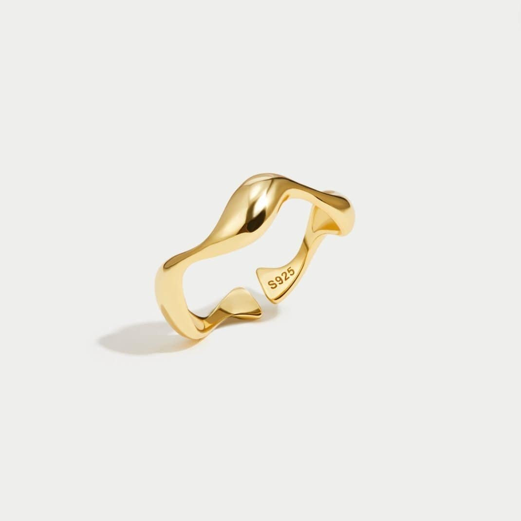 Bague minimaliste dorée océan