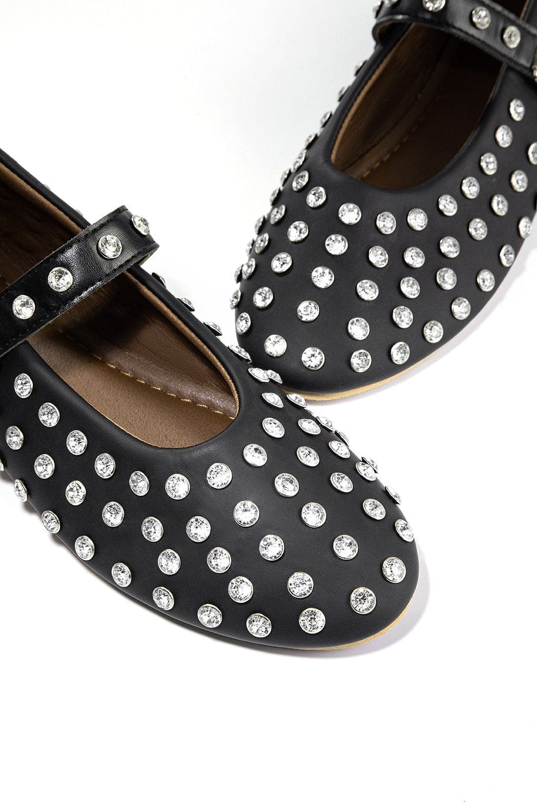 Ballerines noires cloutées détail cristal