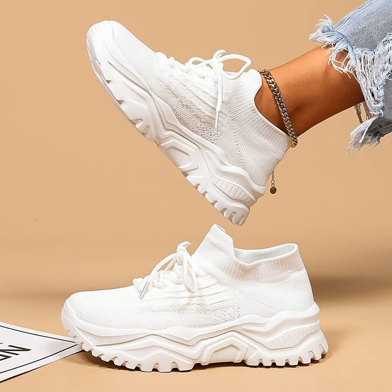 Sneakers blanches design moderne étoile
