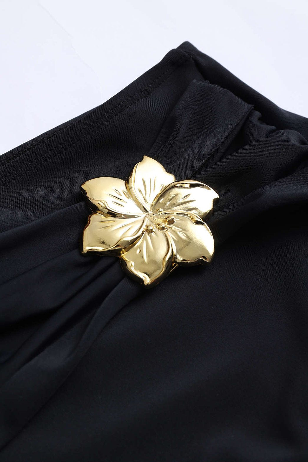 Détail de la coupe taille haute brise