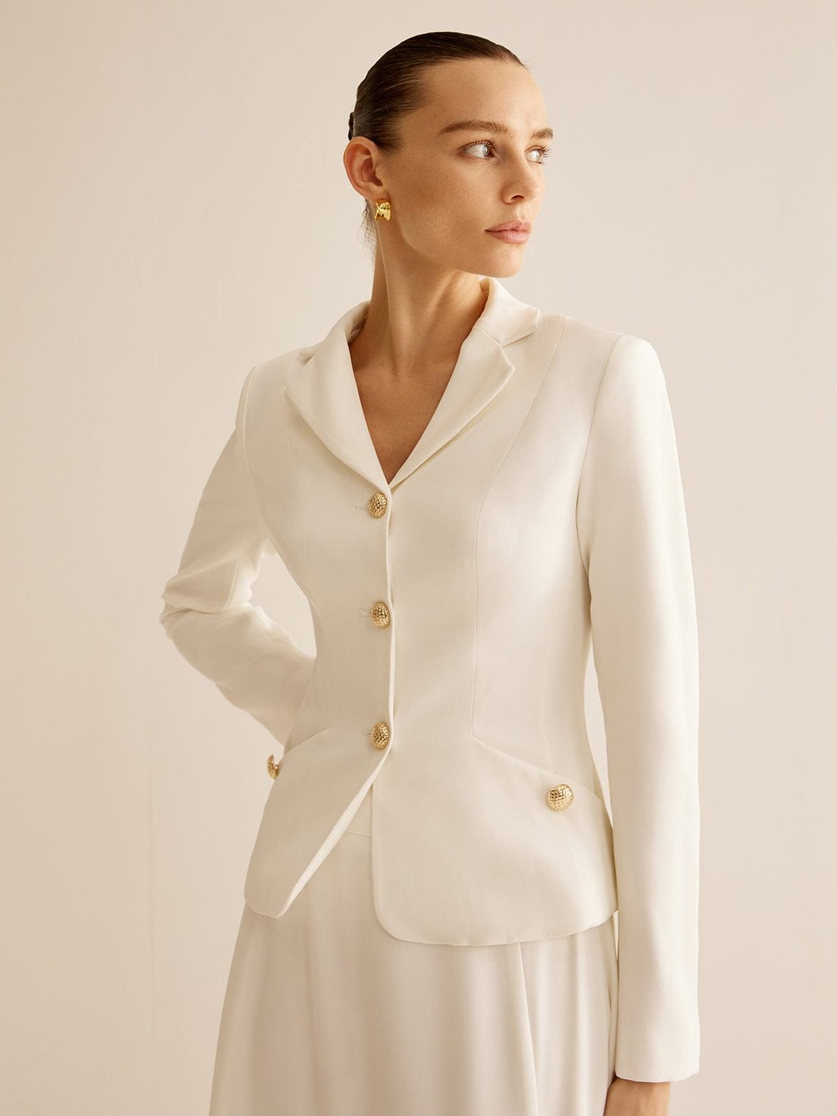 Blazer blanc vue de profil saphir