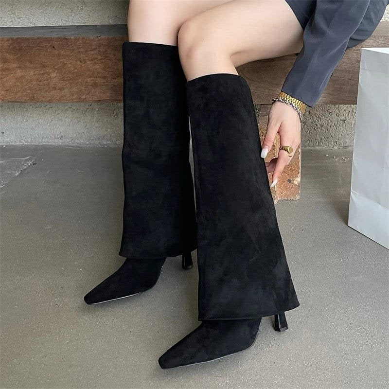 Détail de la texture velours des bottes - douceur