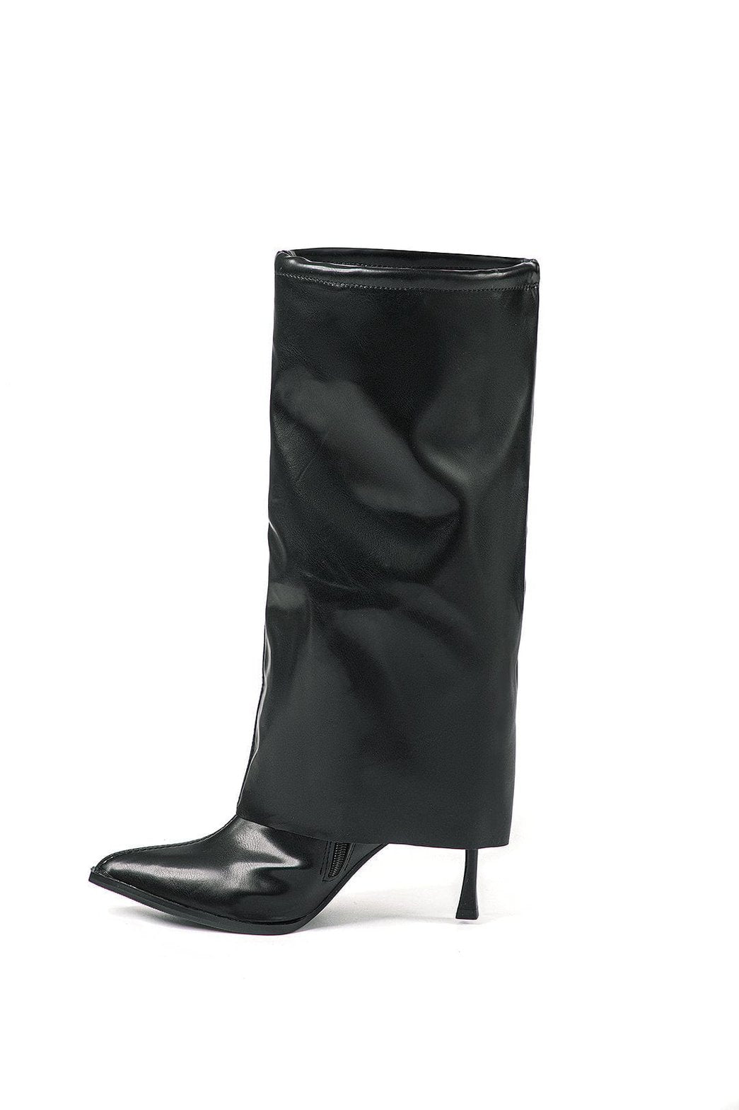 Détail du talon de la botte noire soleil