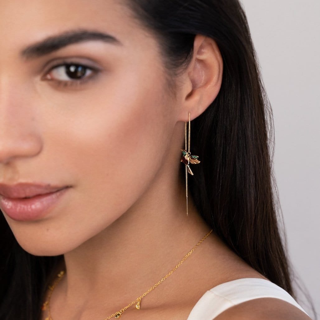 Vue latérale boucles d'oreilles colibri perle