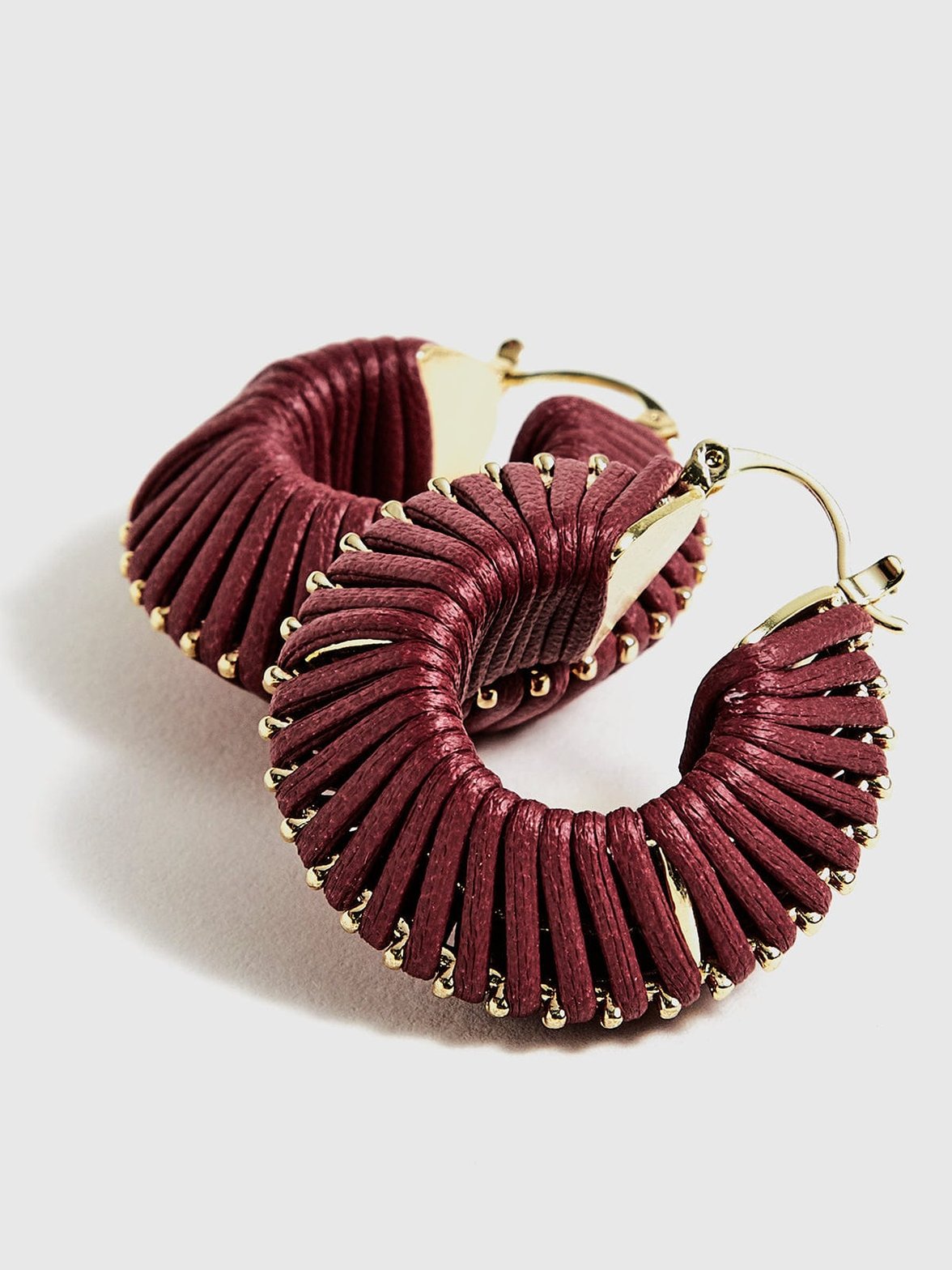 Boucles créoles bordeaux détail sublime