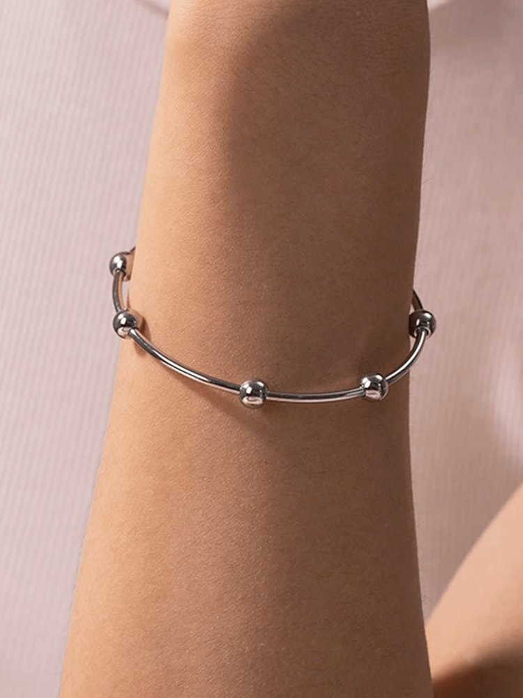 Bracelet ajustable argenté avec perles délicates harmonie