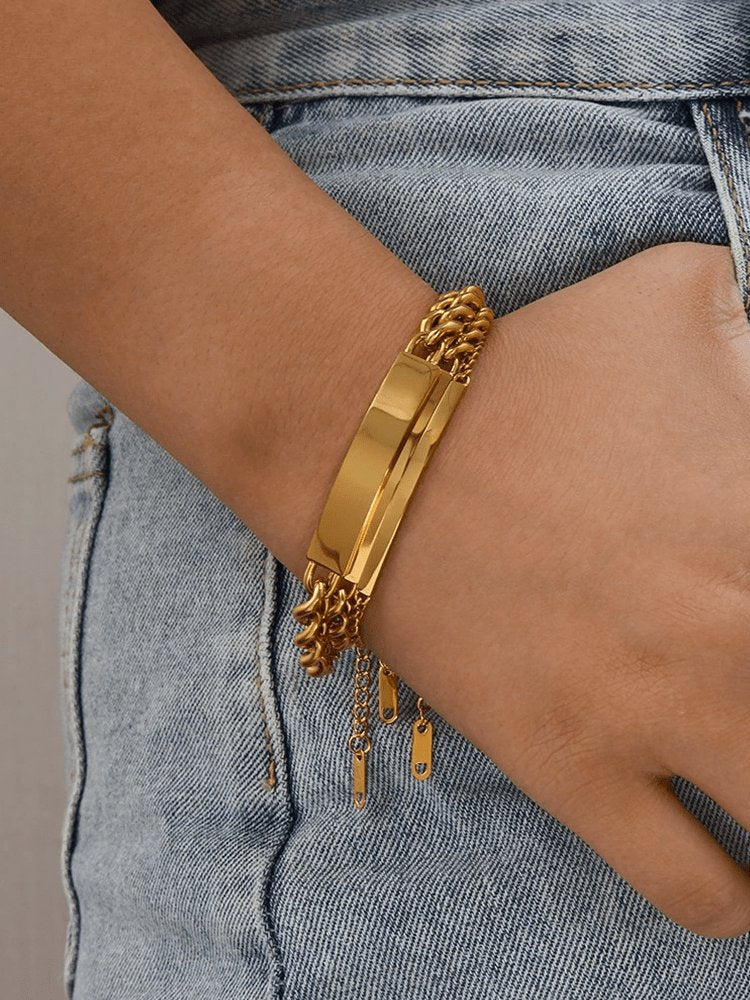 Bracelet plaqué or détail luxe crystal