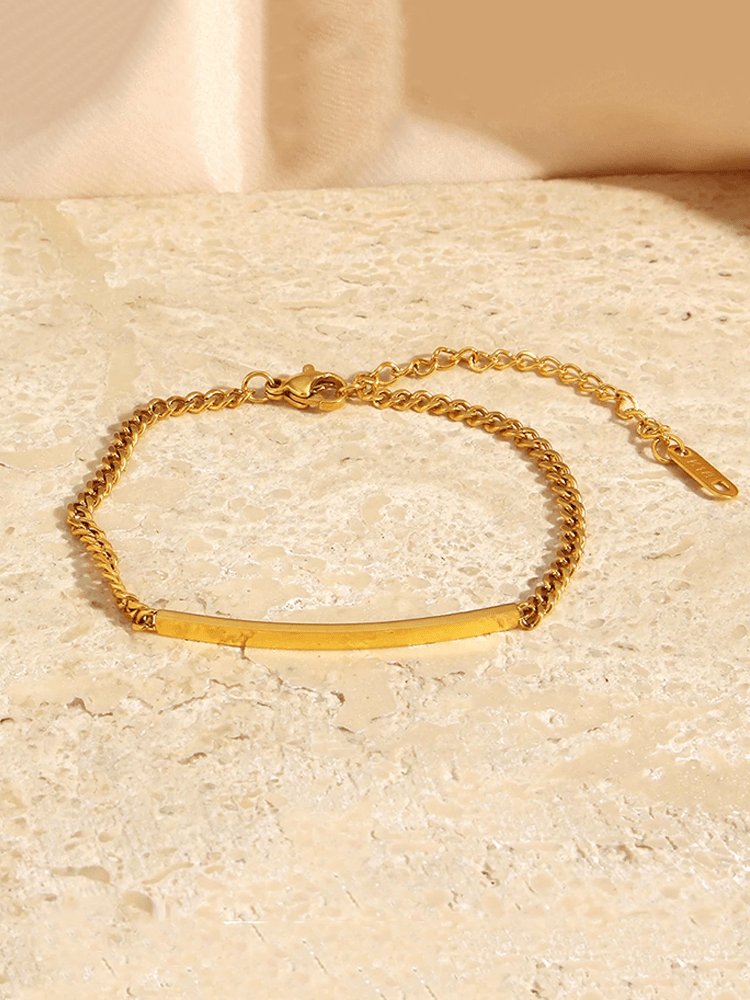 Bracelet plaqué or détail étoile