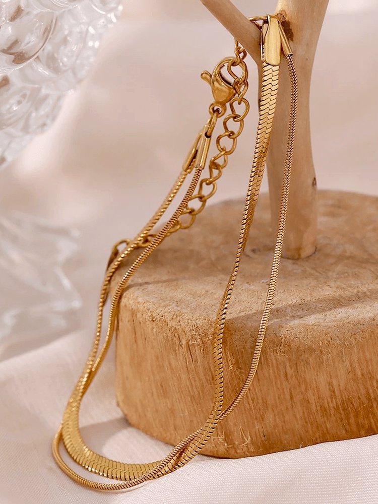 Bracelet serpent en or vue rapprochée spark