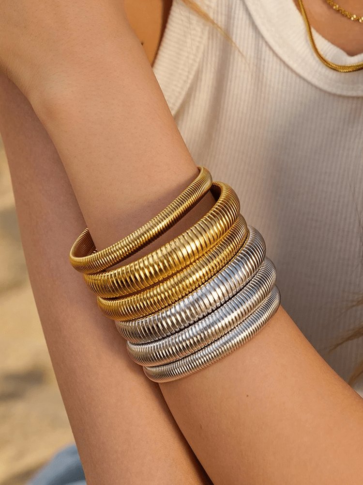 Bracelet extensible doré détail lune