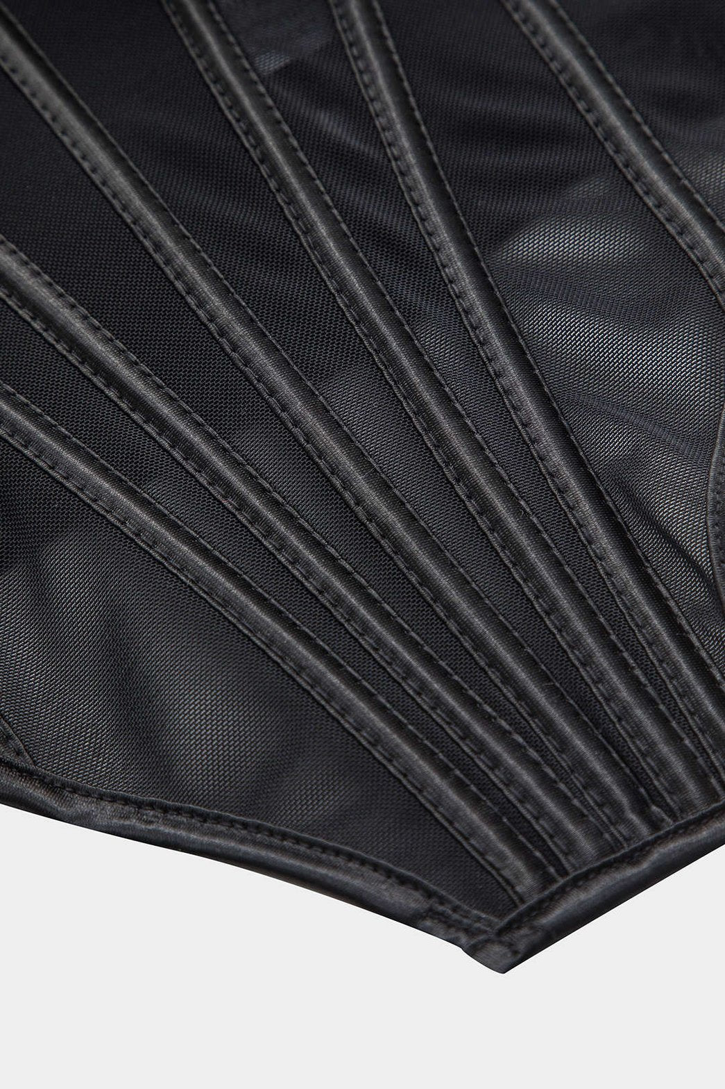 Vue latérale du bustier en dentelle - Grâce