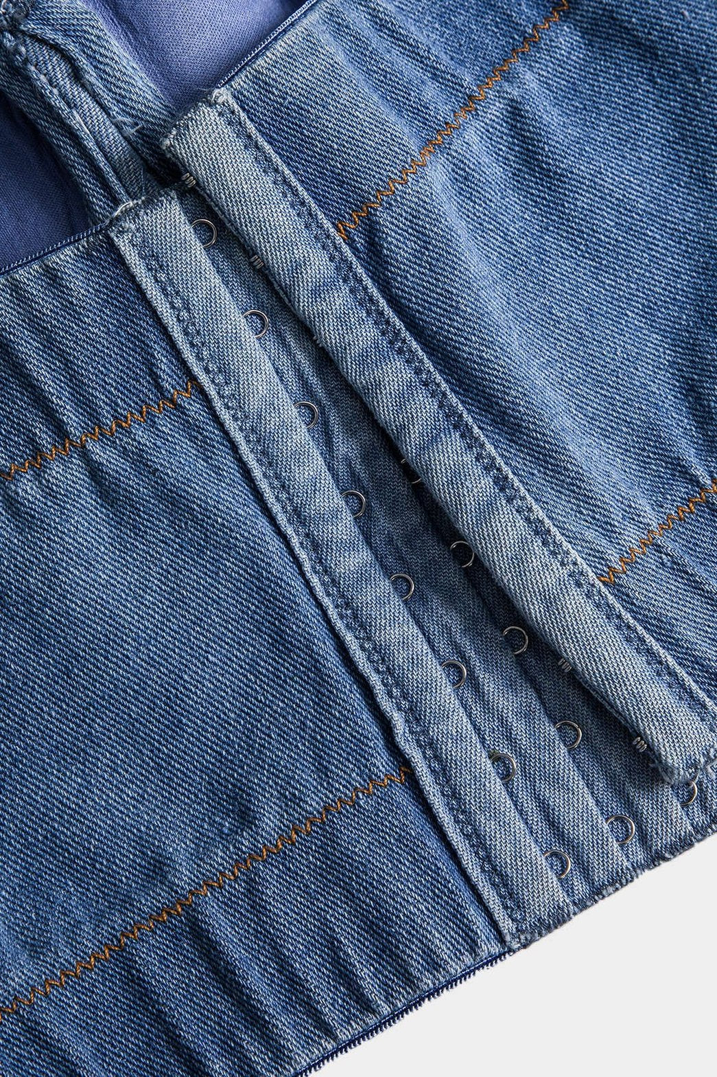 Bustier denim brodé vue portée pluie