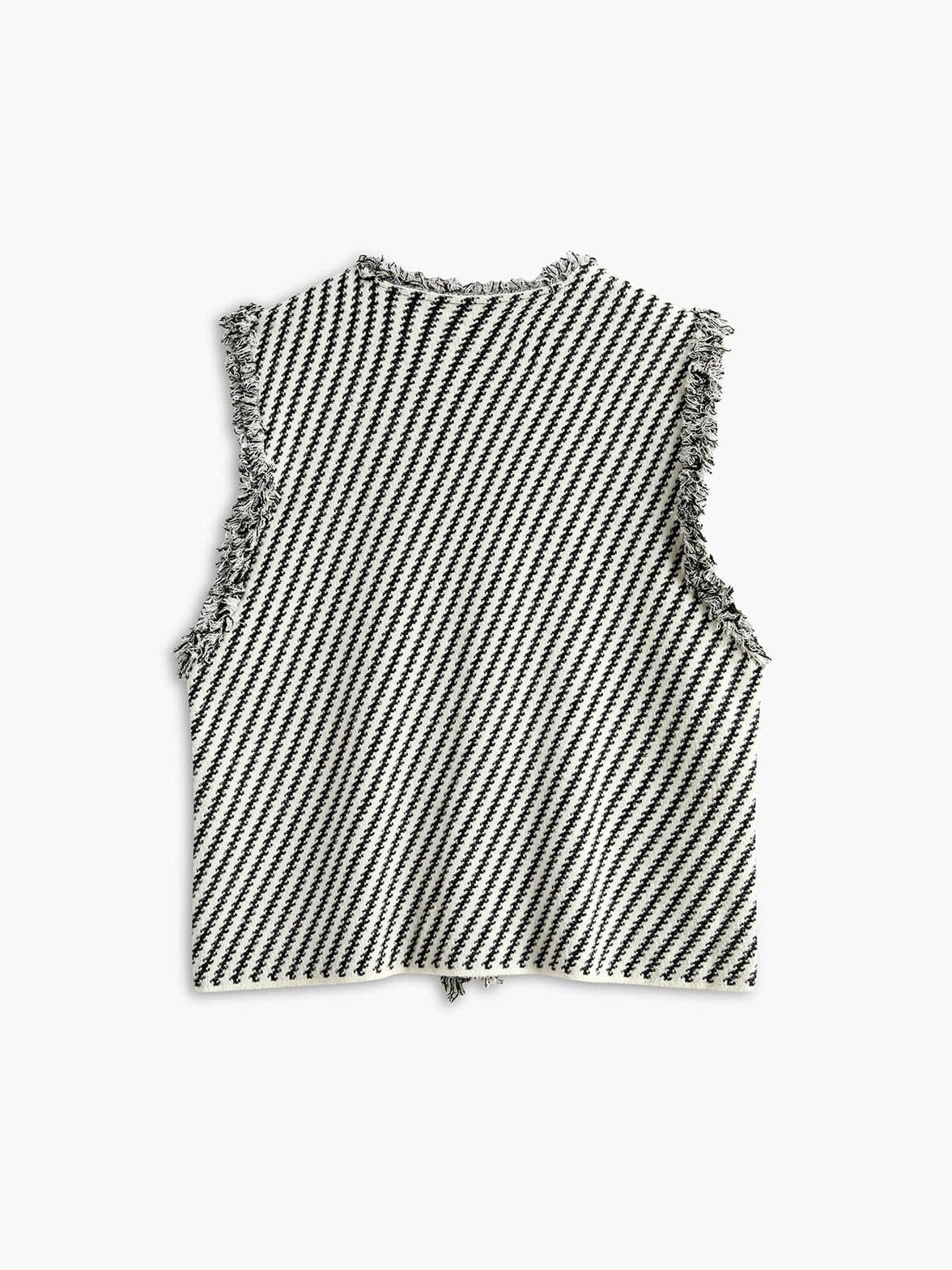 Cardigan porté avec tenue complète style