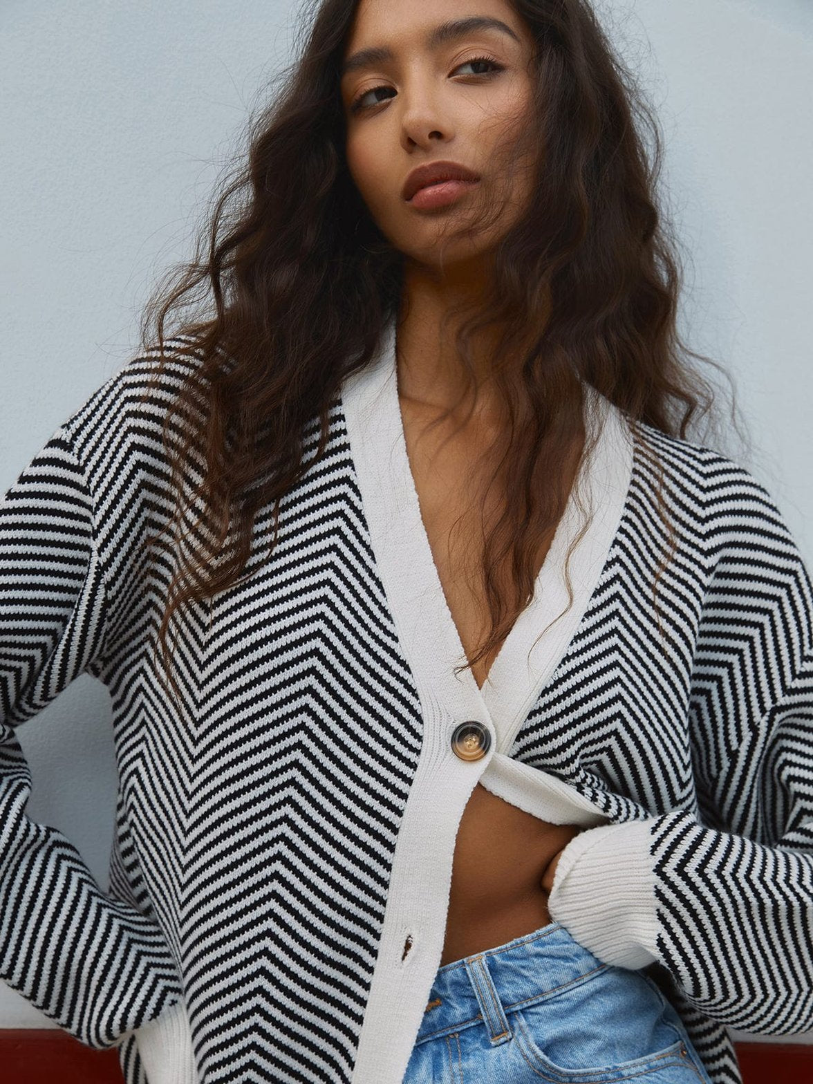 Cardigan motif géométrique moderne léger