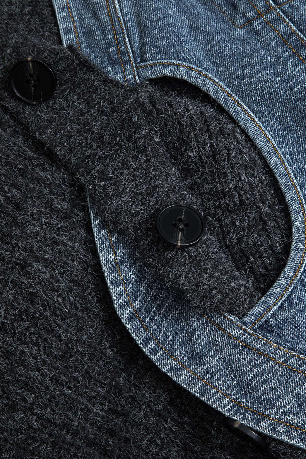 Cardigan tricot détail boutons océan