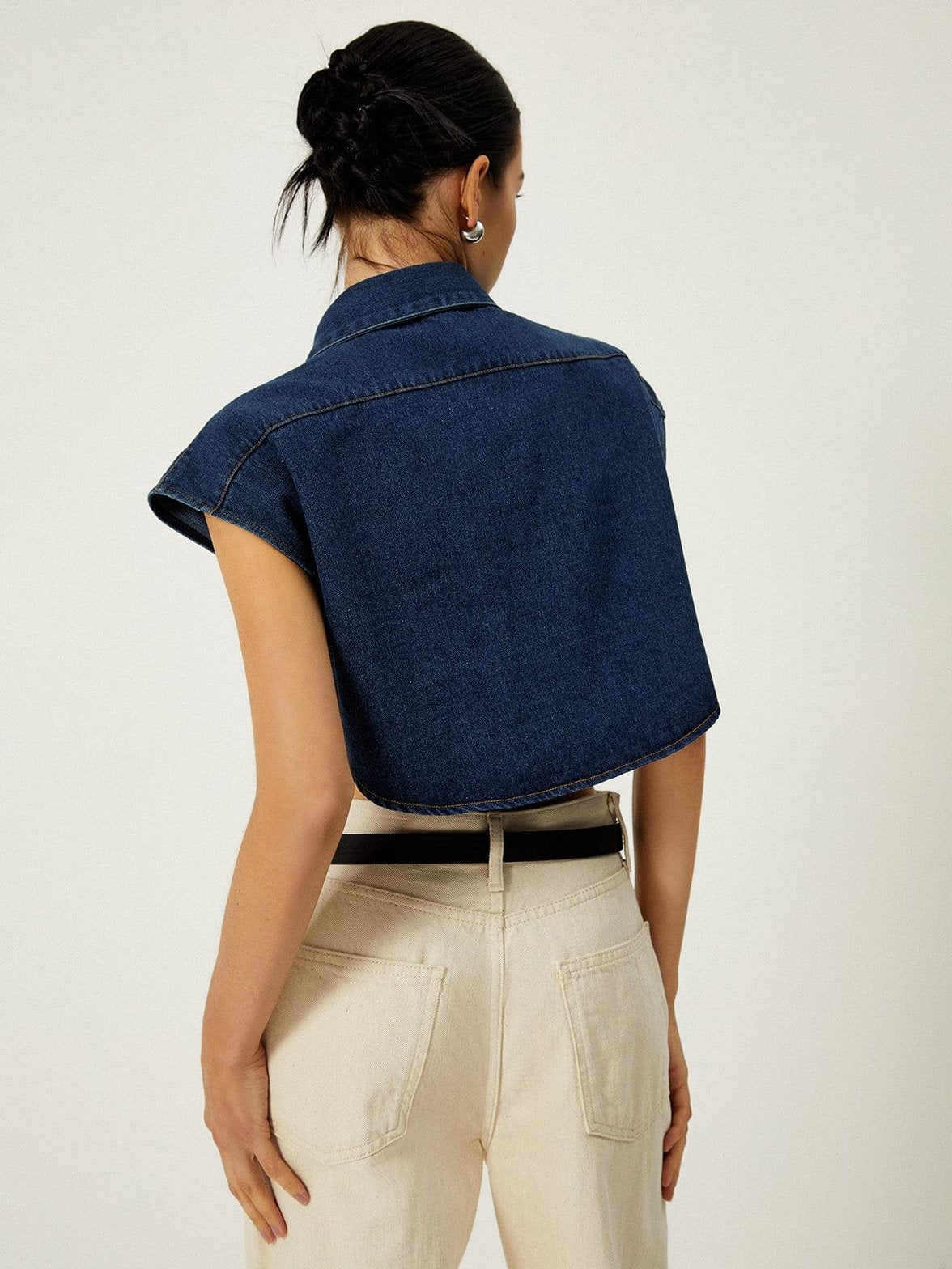 Cardigan denim décontracté vue de dos étoile