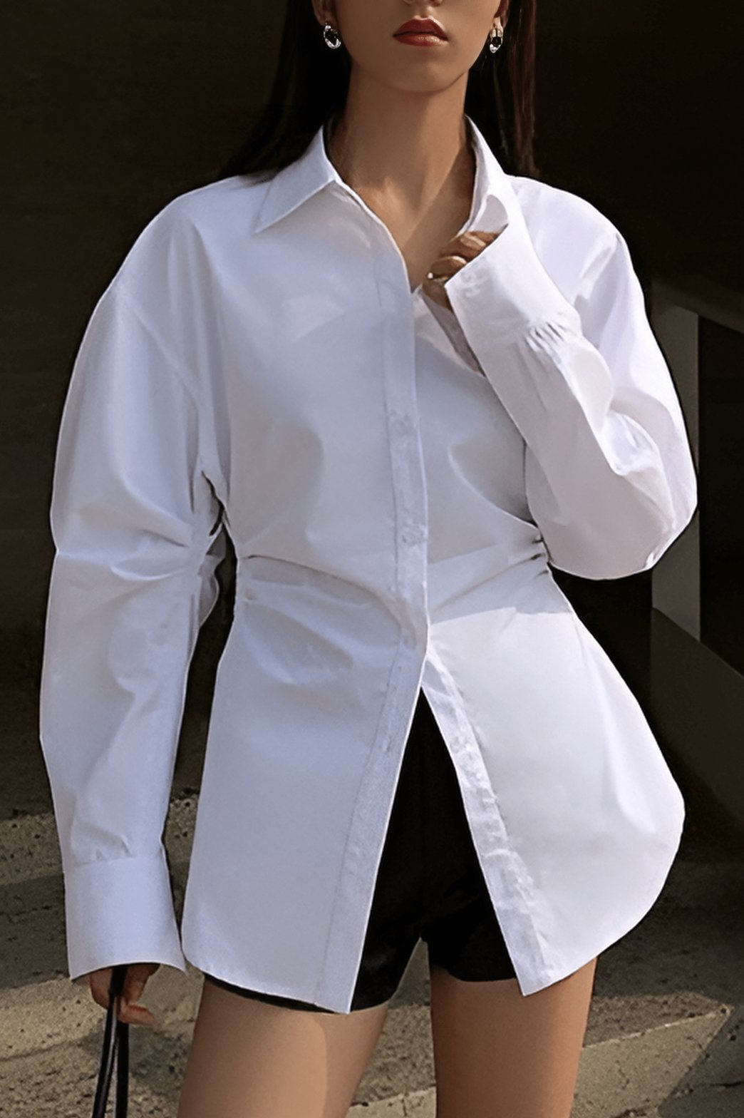 Chemise blanche élégante vue de face doux
