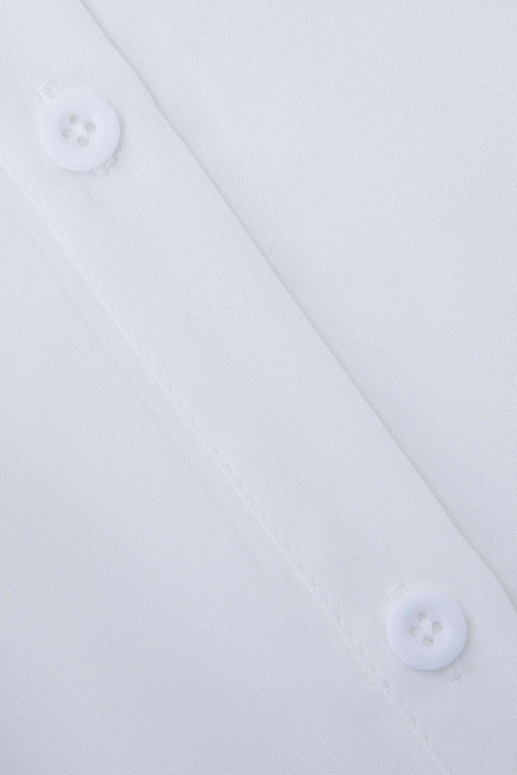 Vue de dos de la chemise blanche léger