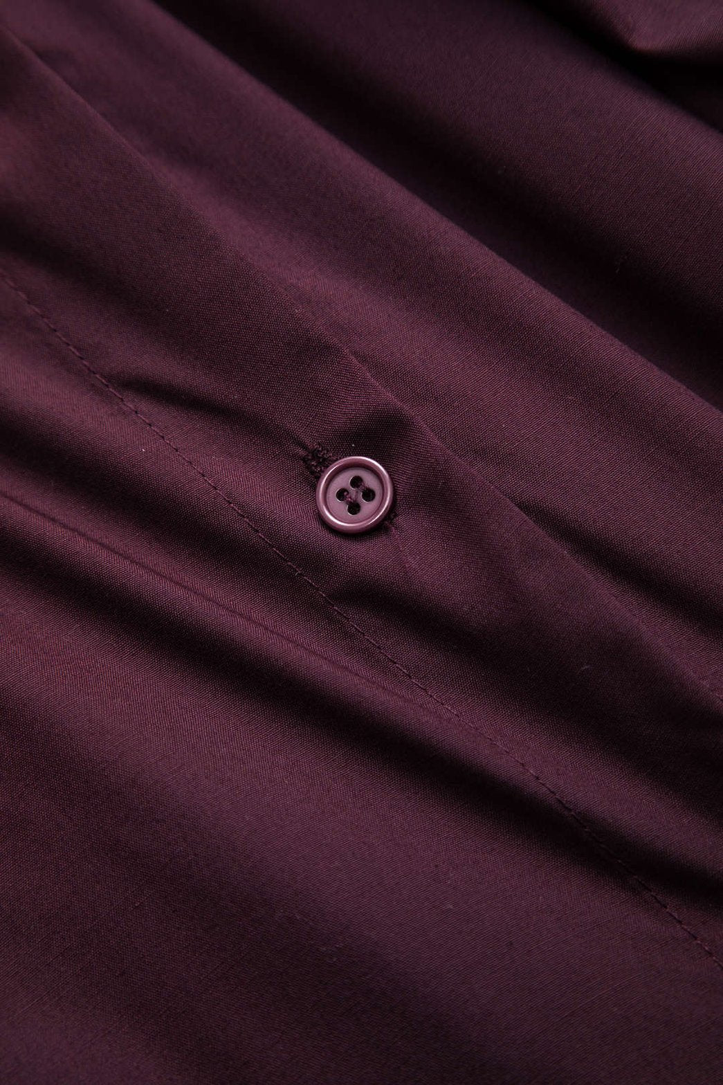 Détail chemise bordeaux fluide lune