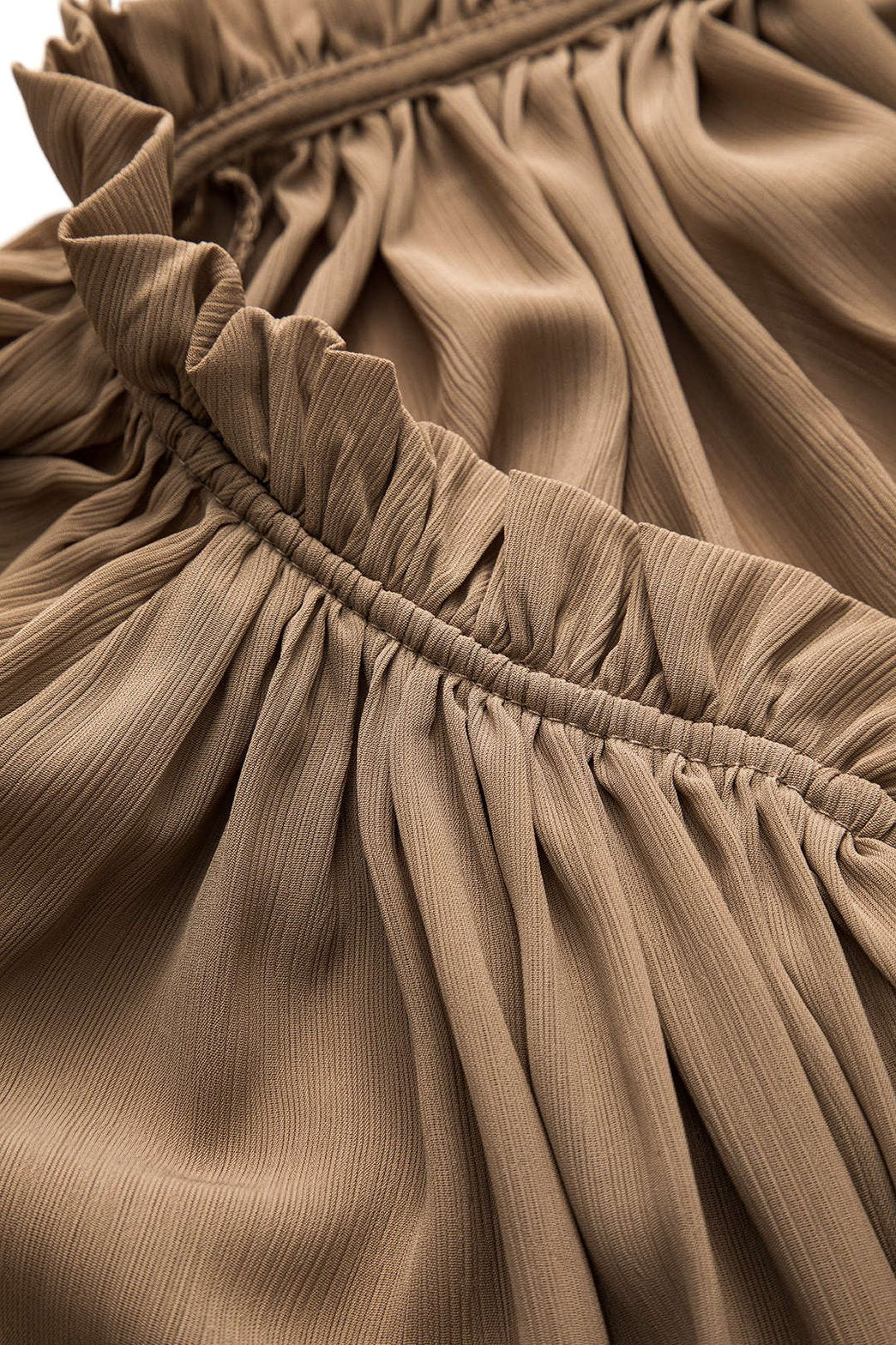 Chemisier plissé beige détail manche légèreté