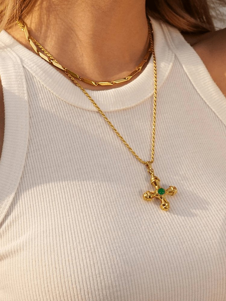 Collier croix aventurine or étincelant