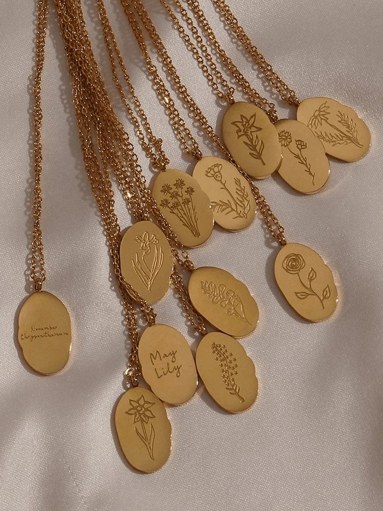 Collier fleur de naissance doré collection printemps
