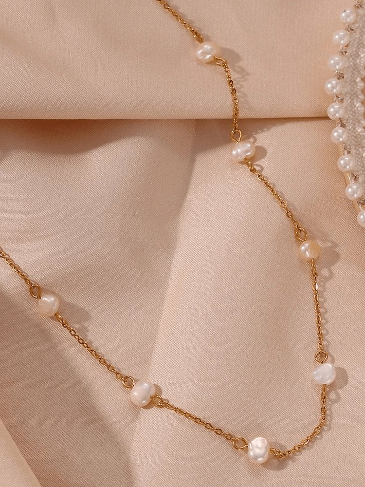 Collier perles eau douce or raffiné zen