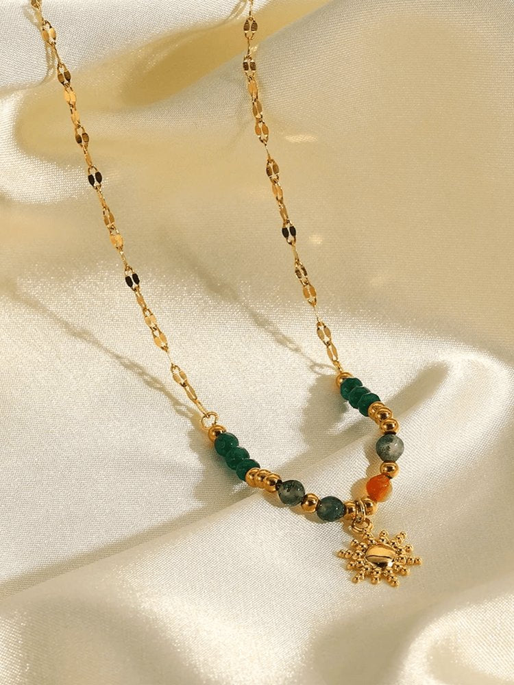Collier soleil pierre naturelle or sérénité