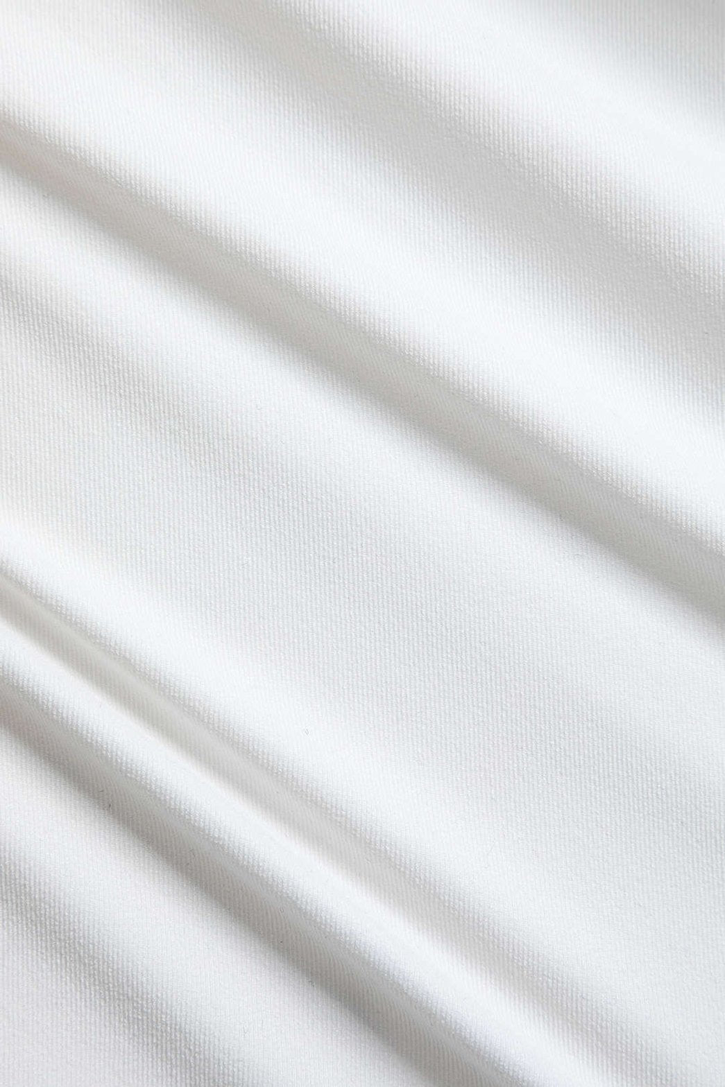 Combinaison chemise blanche coupe ample mystère