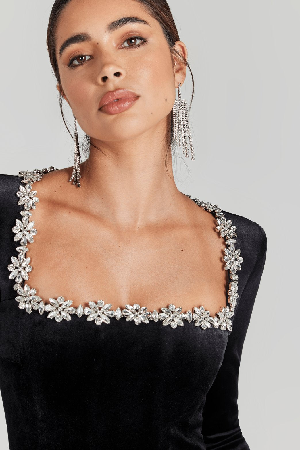 Vue de dos combinaison velours noire lune