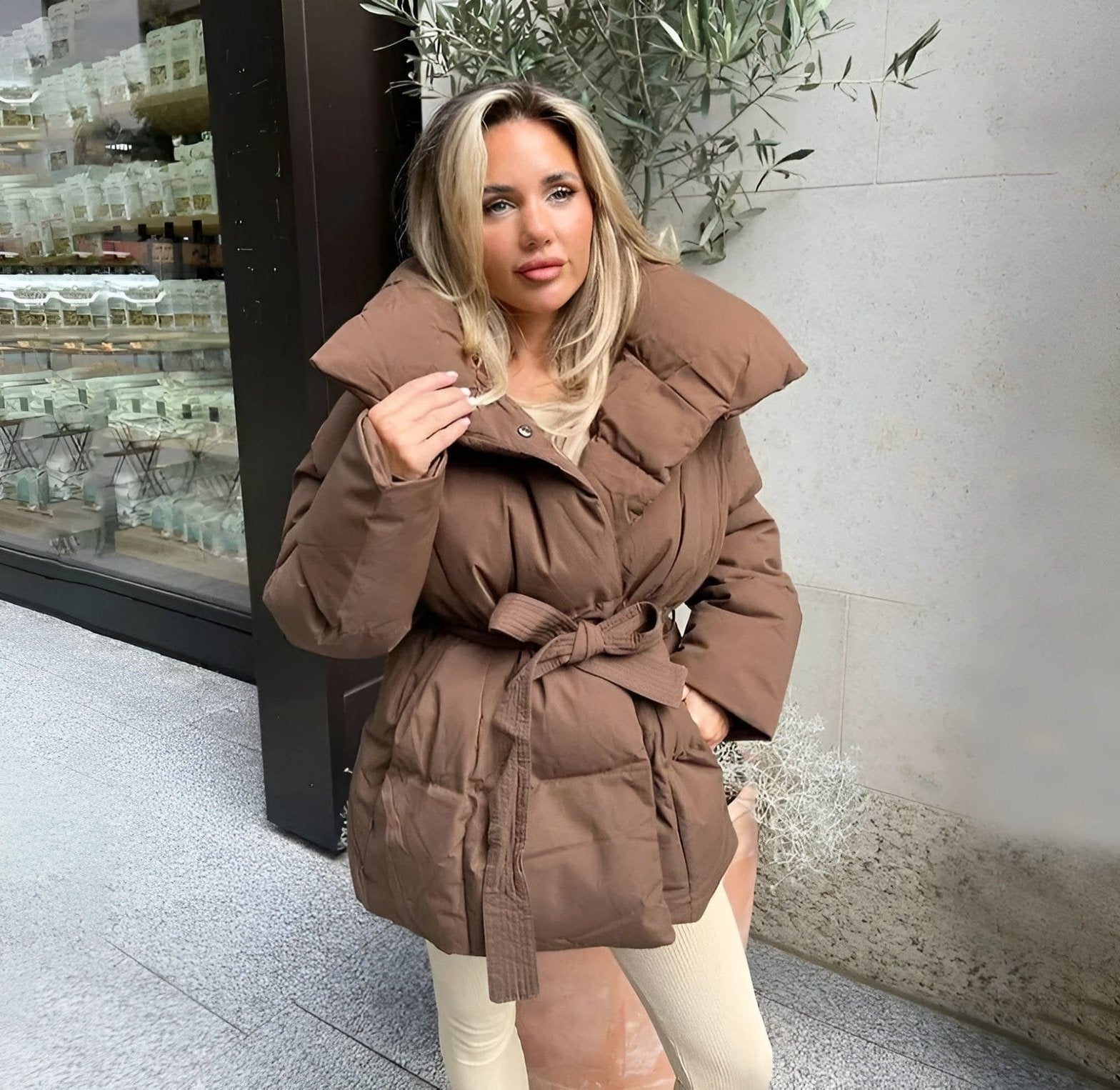 Doudoune avec ceinture ajustable radieuse