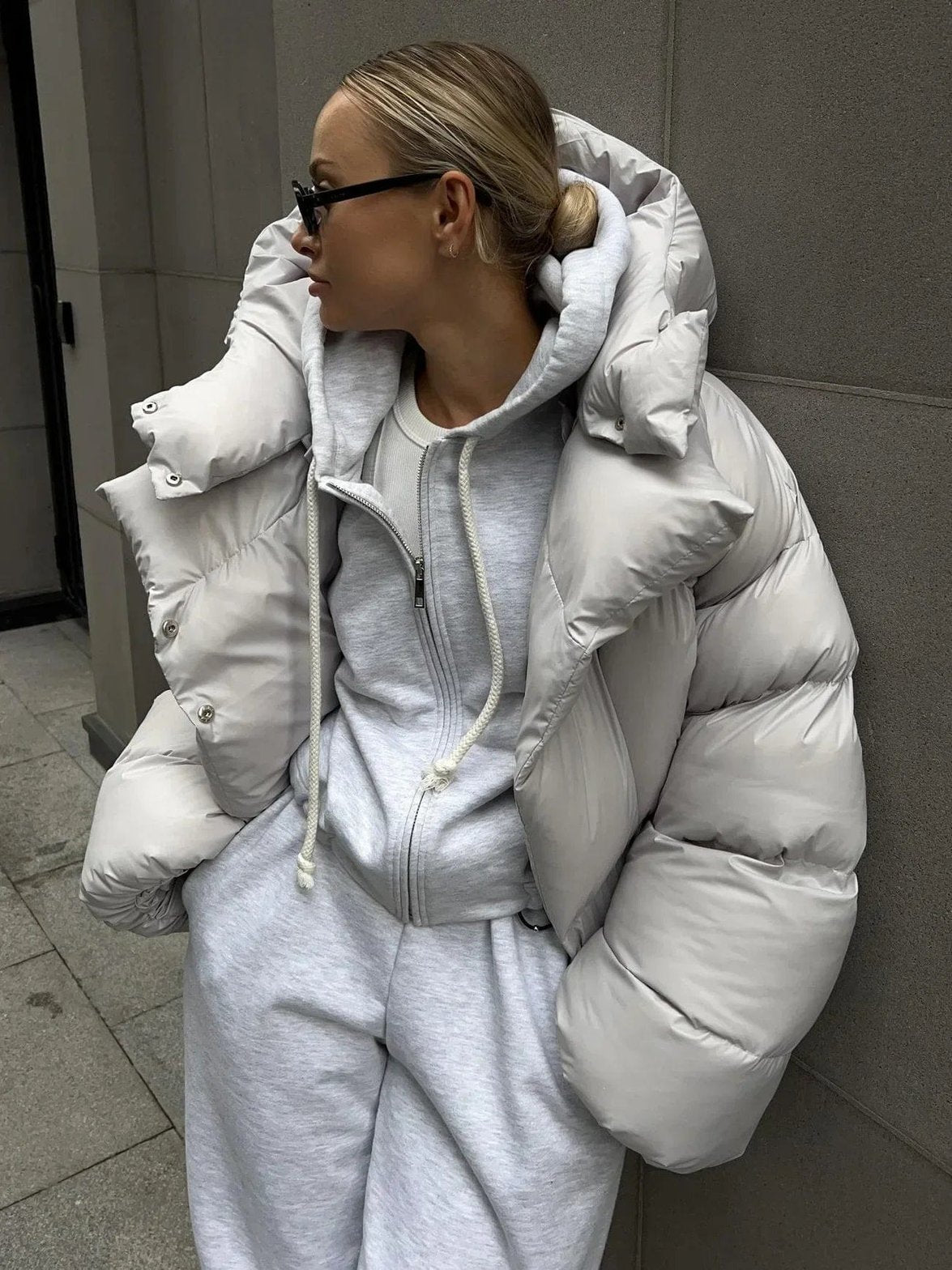 Doudoune oversize blanche portée élégance