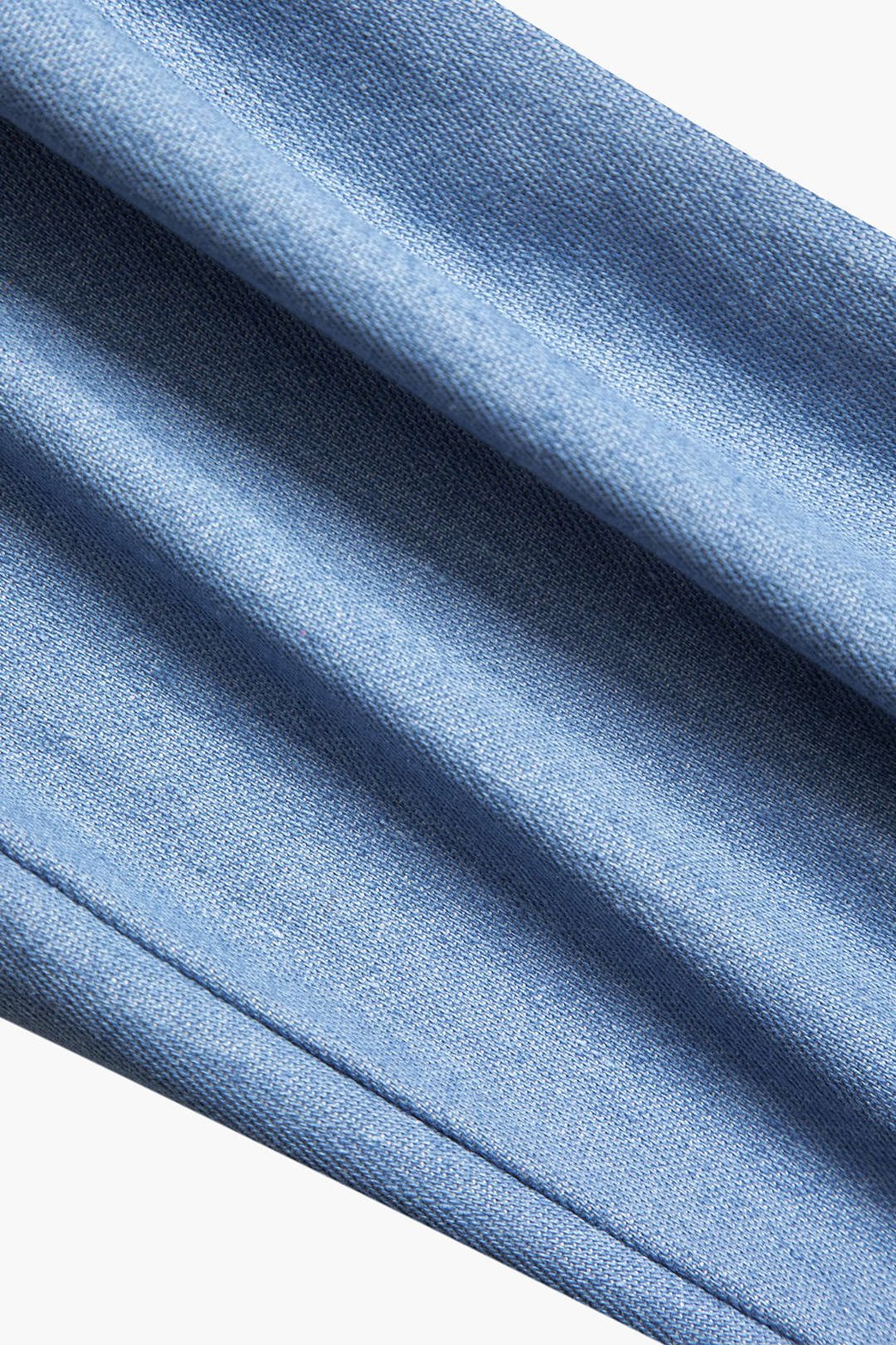 Vue latérale de l'ensemble coordonné prisme