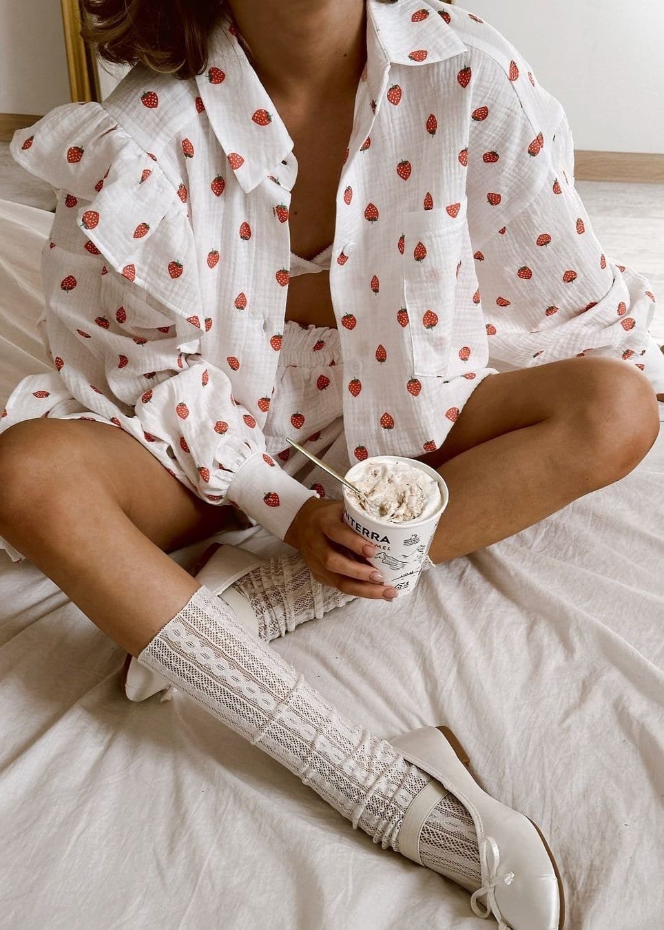 Ensemble fraises blanc décontracté douceur