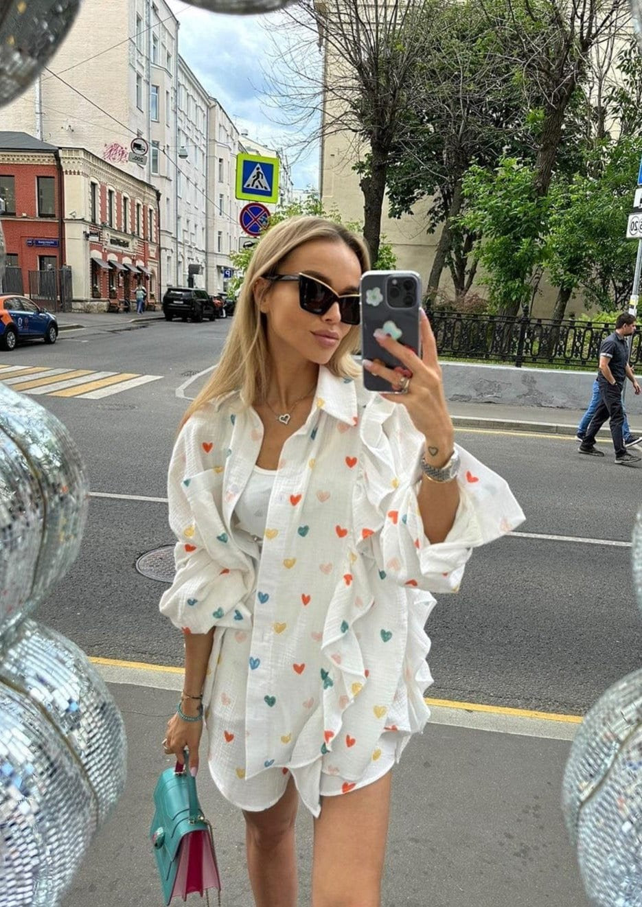 Ensemble chemise et short motif cœurs douceur