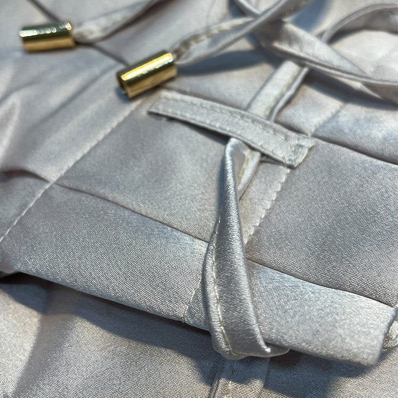 Tenue coordonnée chic pureté