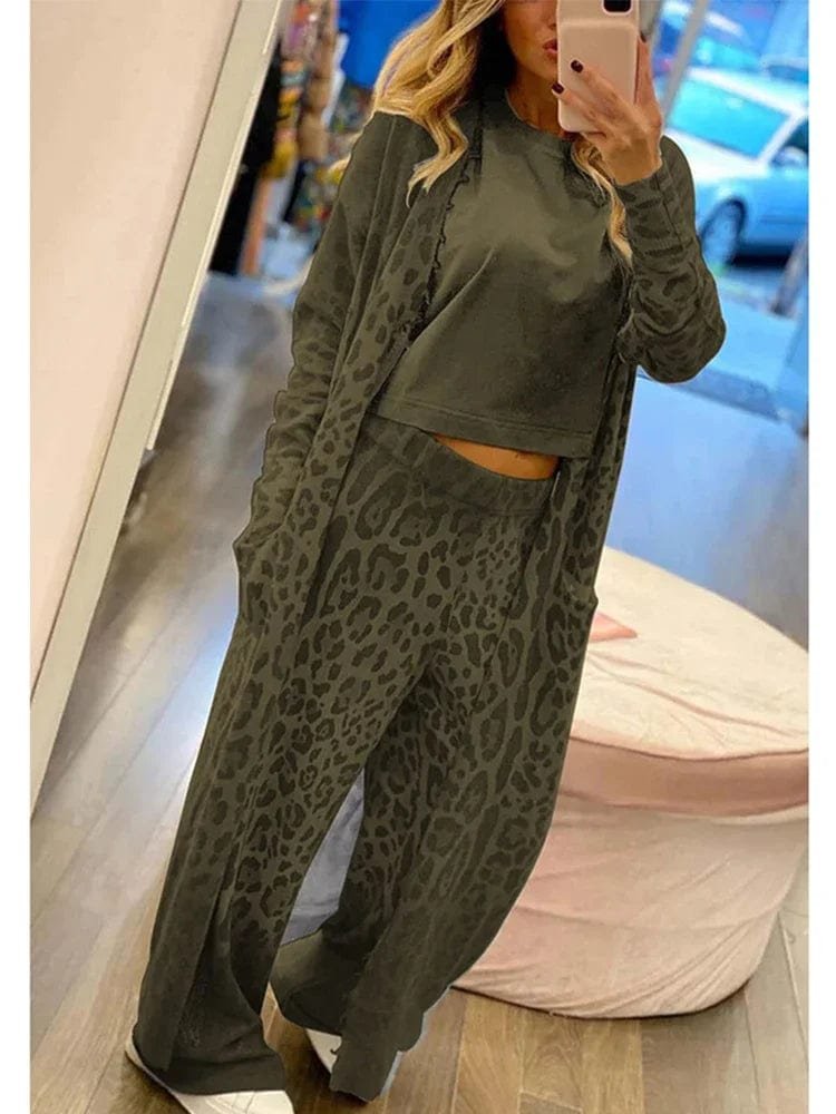 Tenue d'intérieur léopard calme