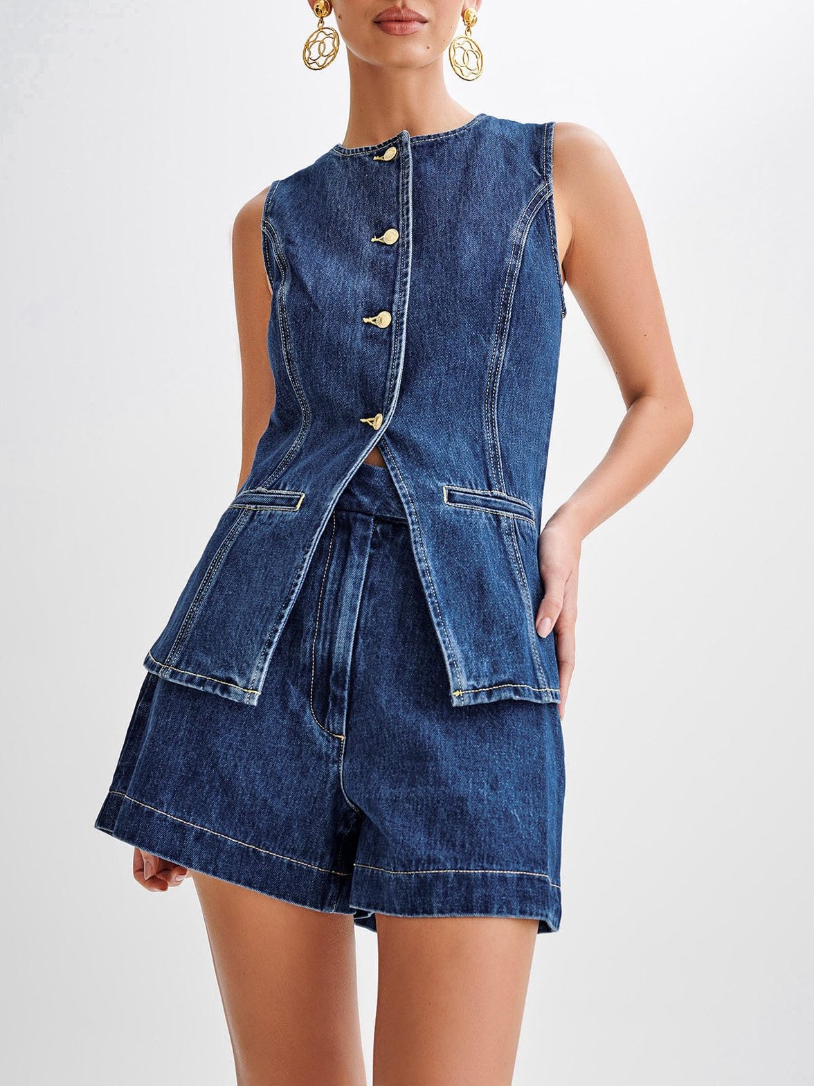 Ensemble denim chic vue de face soleil