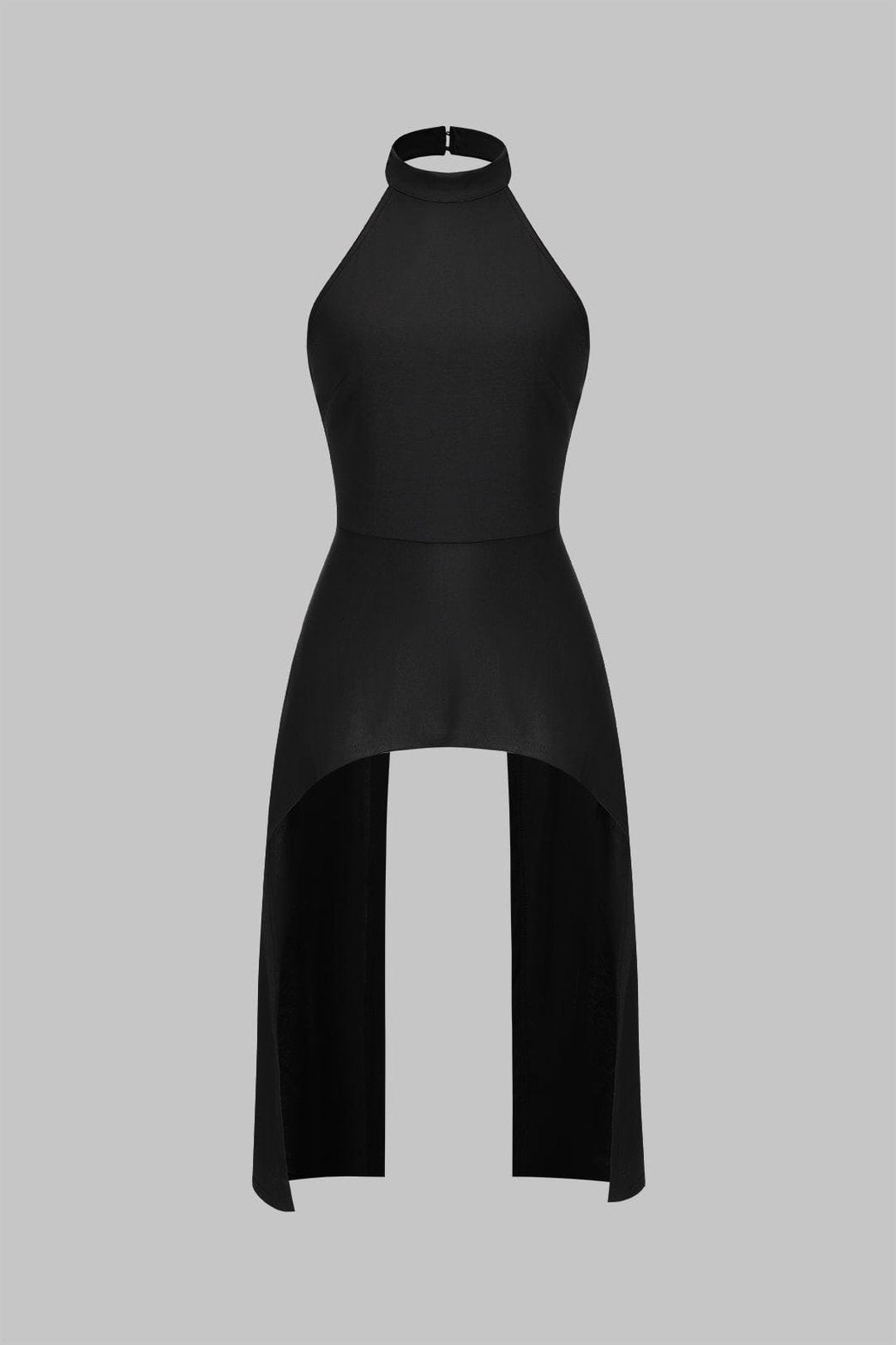 Top halter noir et jupe plissée blanche harmonie