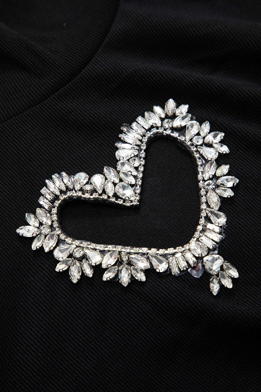 Ensemble ajusté motif cœur lumineux