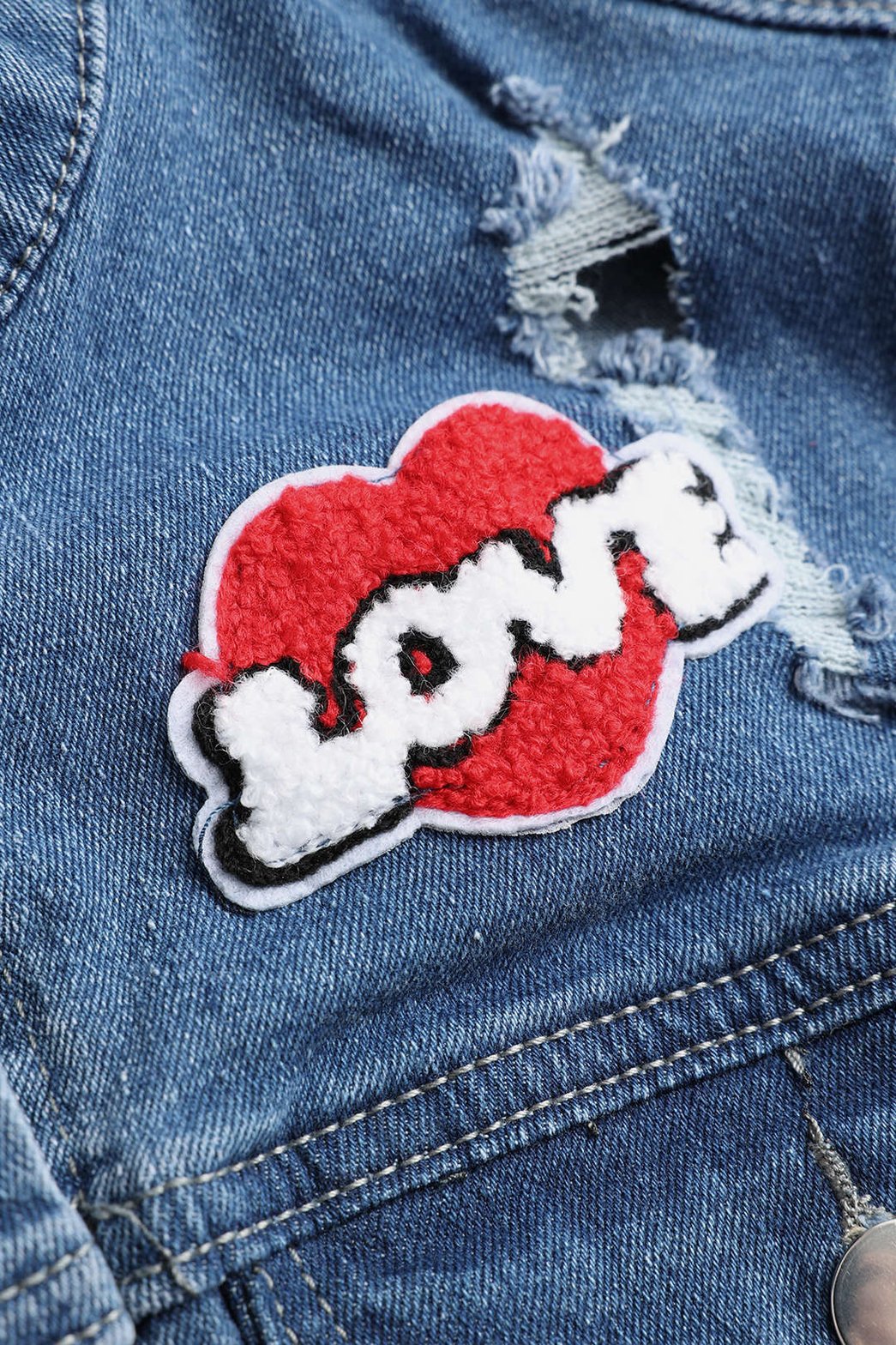 Vue rapprochée de la texture du denim arc-en-ciel