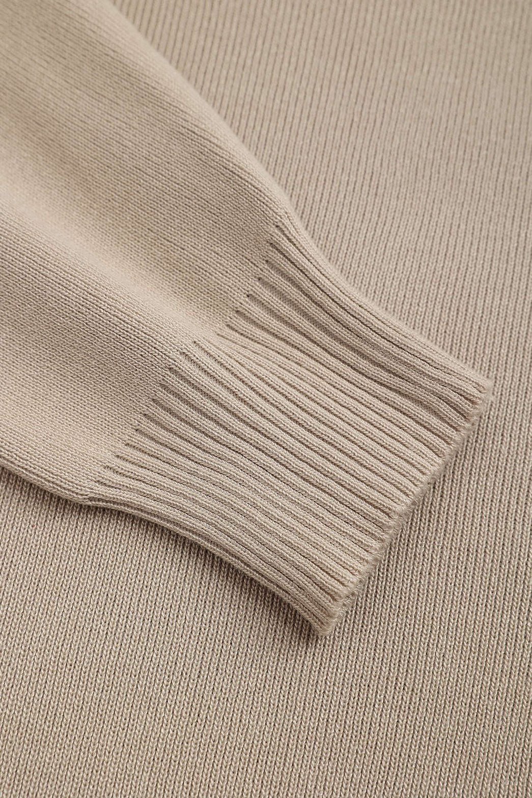 Ensemble cape et pantalon beige détail col sérénité