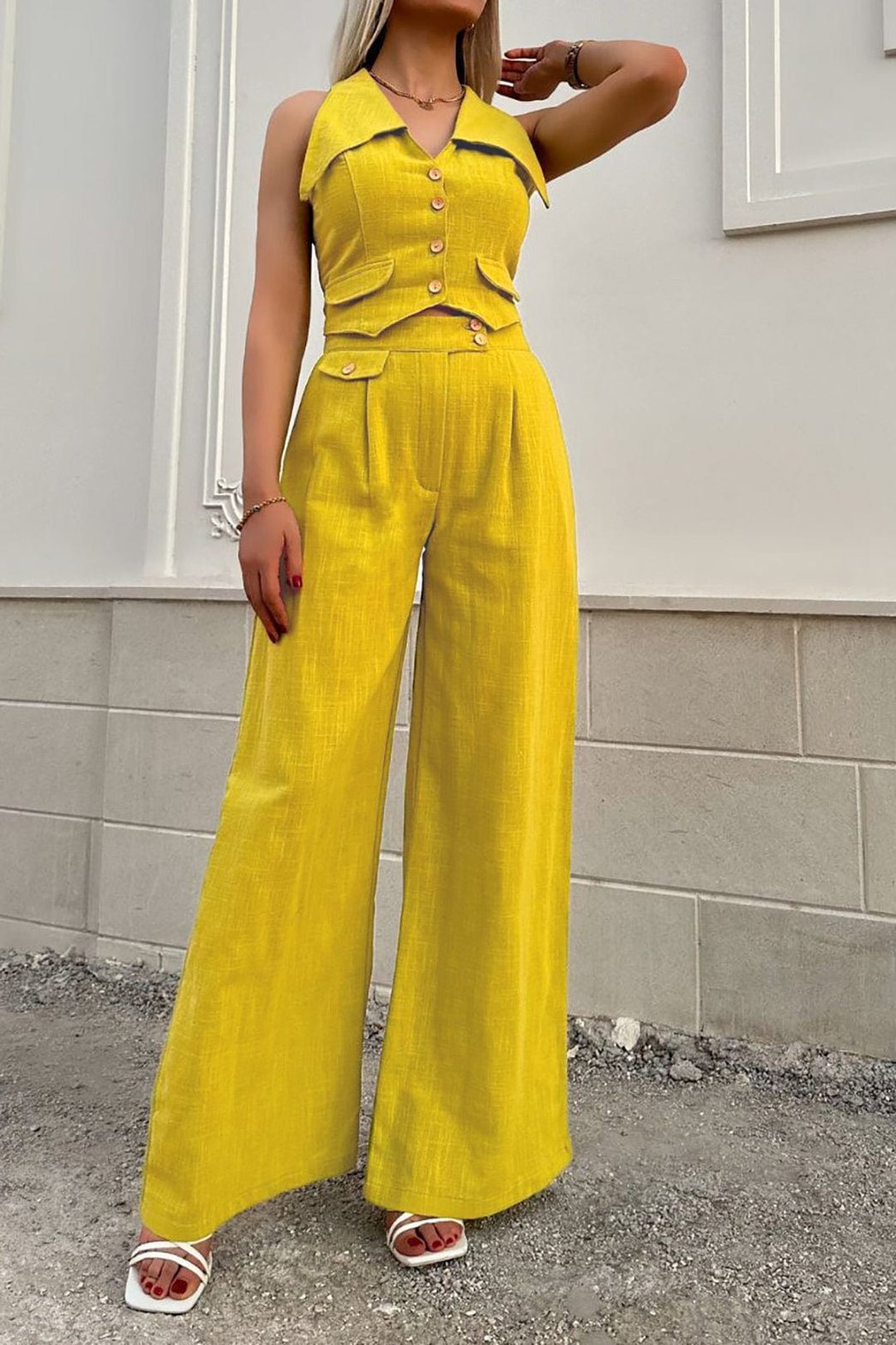 Ensemble lin blanc vue trois-quarts charme