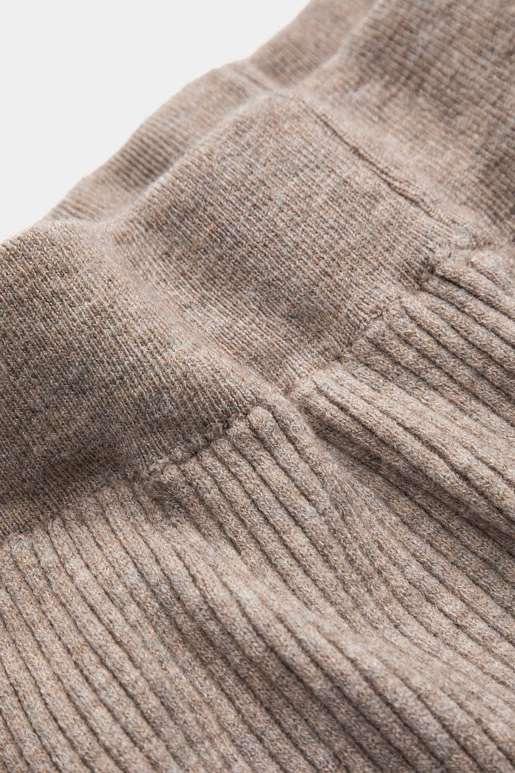 Ensemble tricot col V vue ensemble grâce