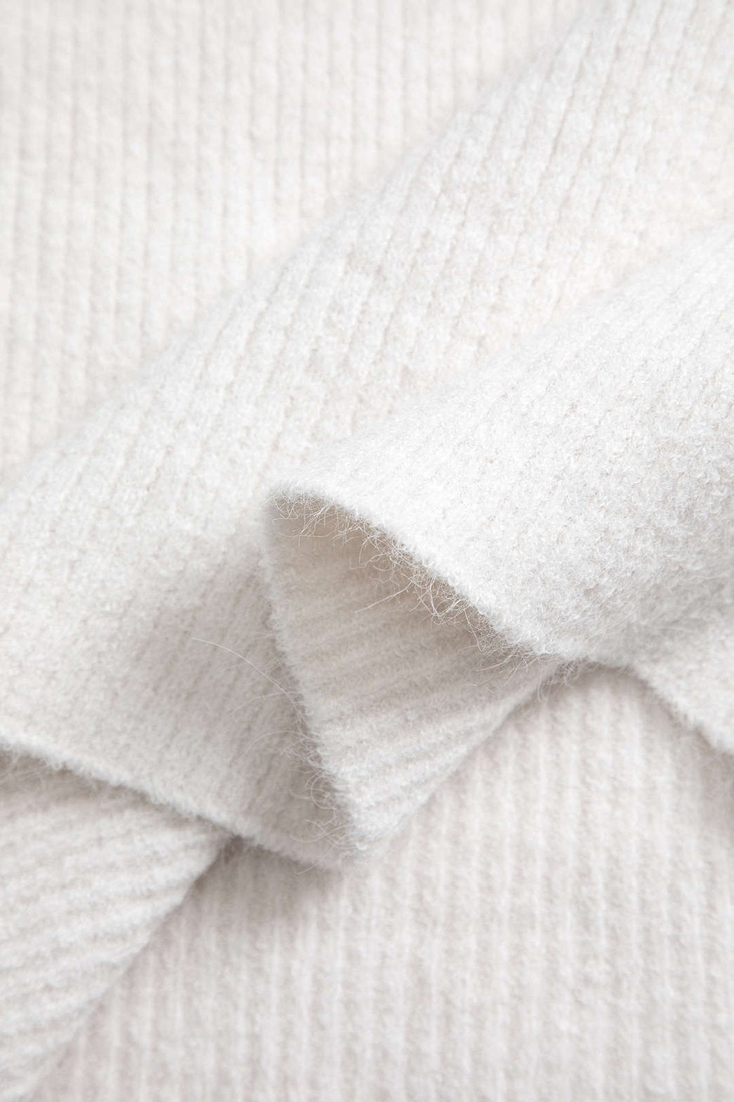 Ensemble tricot fendu moderne