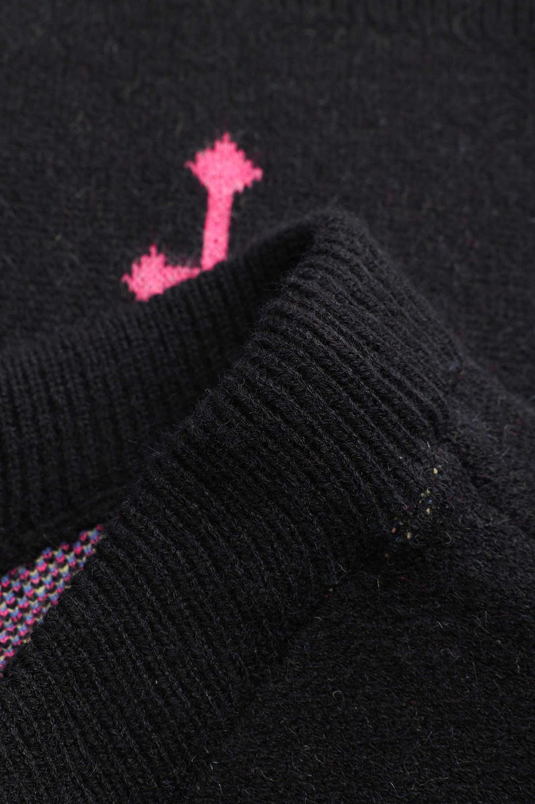 Ensemble tricot géométrique vue dynamique style