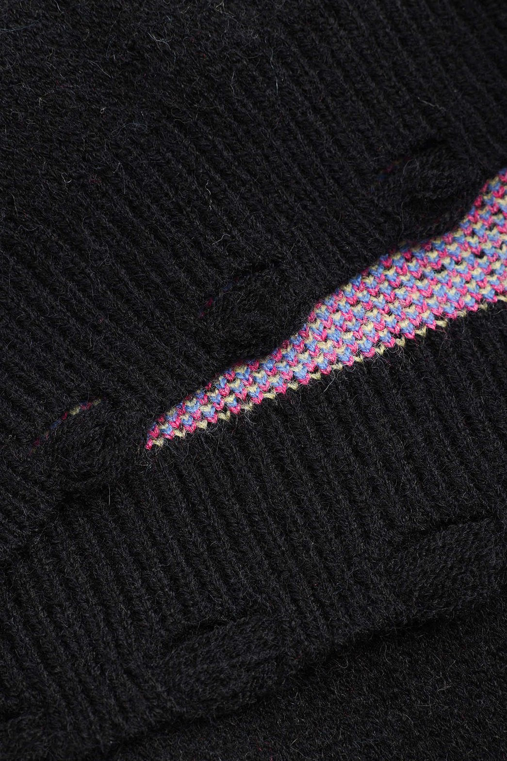 Ensemble tricot géométrique détail motifs raffinement