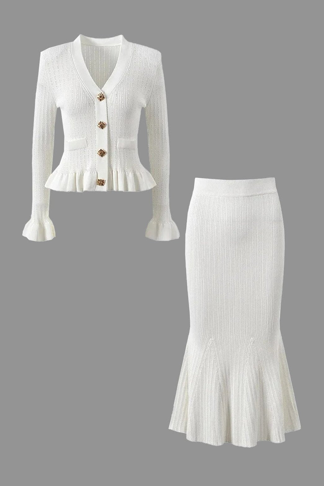 Détail du tricot et des boutons soleil